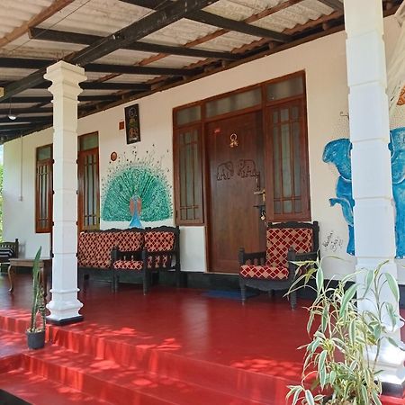 Sky Villa Σιγκιρίγια Εξωτερικό φωτογραφία