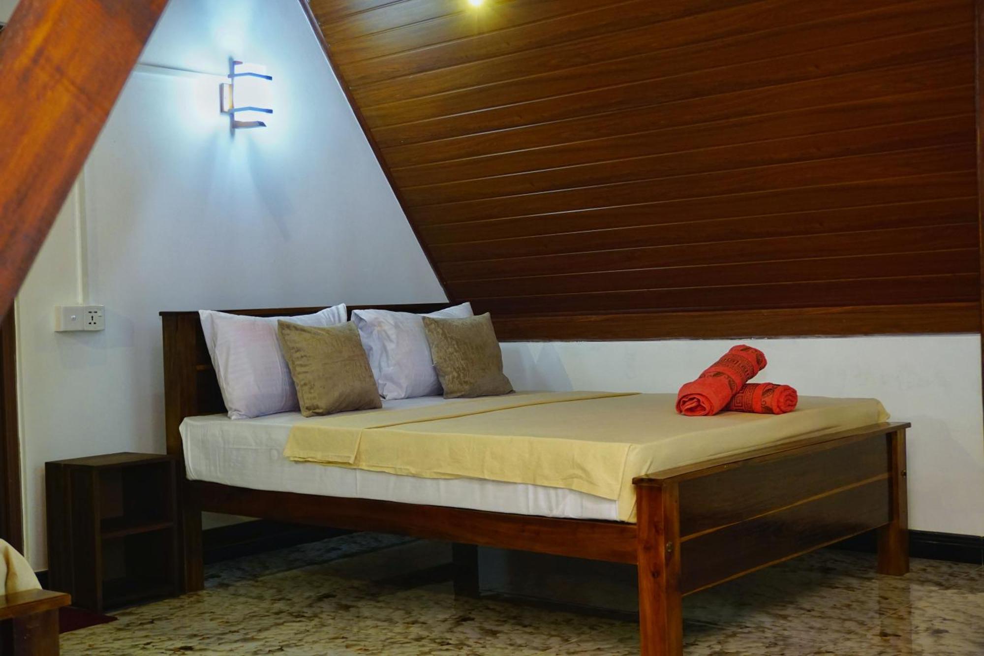 Sky Villa Σιγκιρίγια Εξωτερικό φωτογραφία
